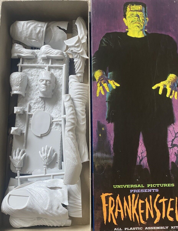 FRANKENSTEIN - MODEL KIT-AURORA #423-98 Online